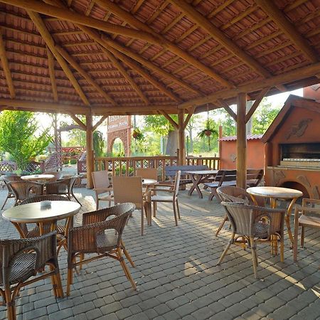 Kasztelan Hotel Krosno Bagian luar foto
