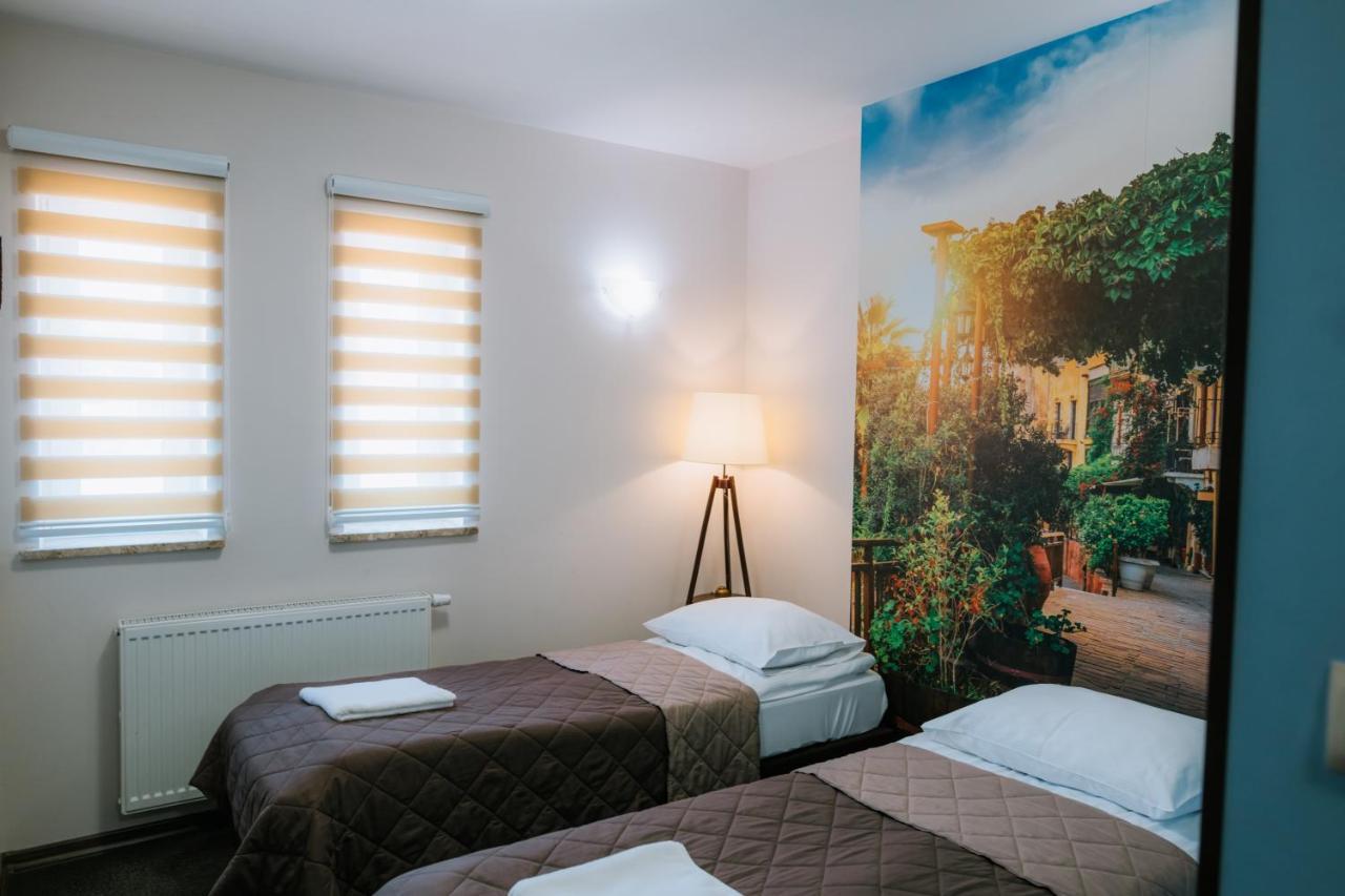 Kasztelan Hotel Krosno Bagian luar foto